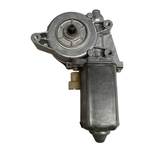 Bosch 12 volts electric window motor (genuine Bosch part)part # 130821070, new